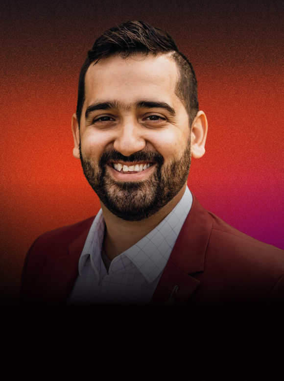 Louise de Guzman (2).png