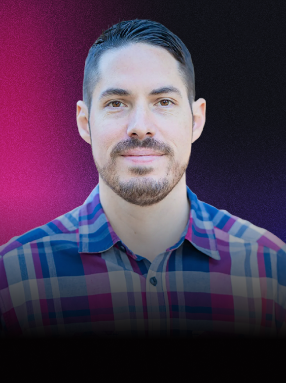 Chris McCarthy Headshot.png